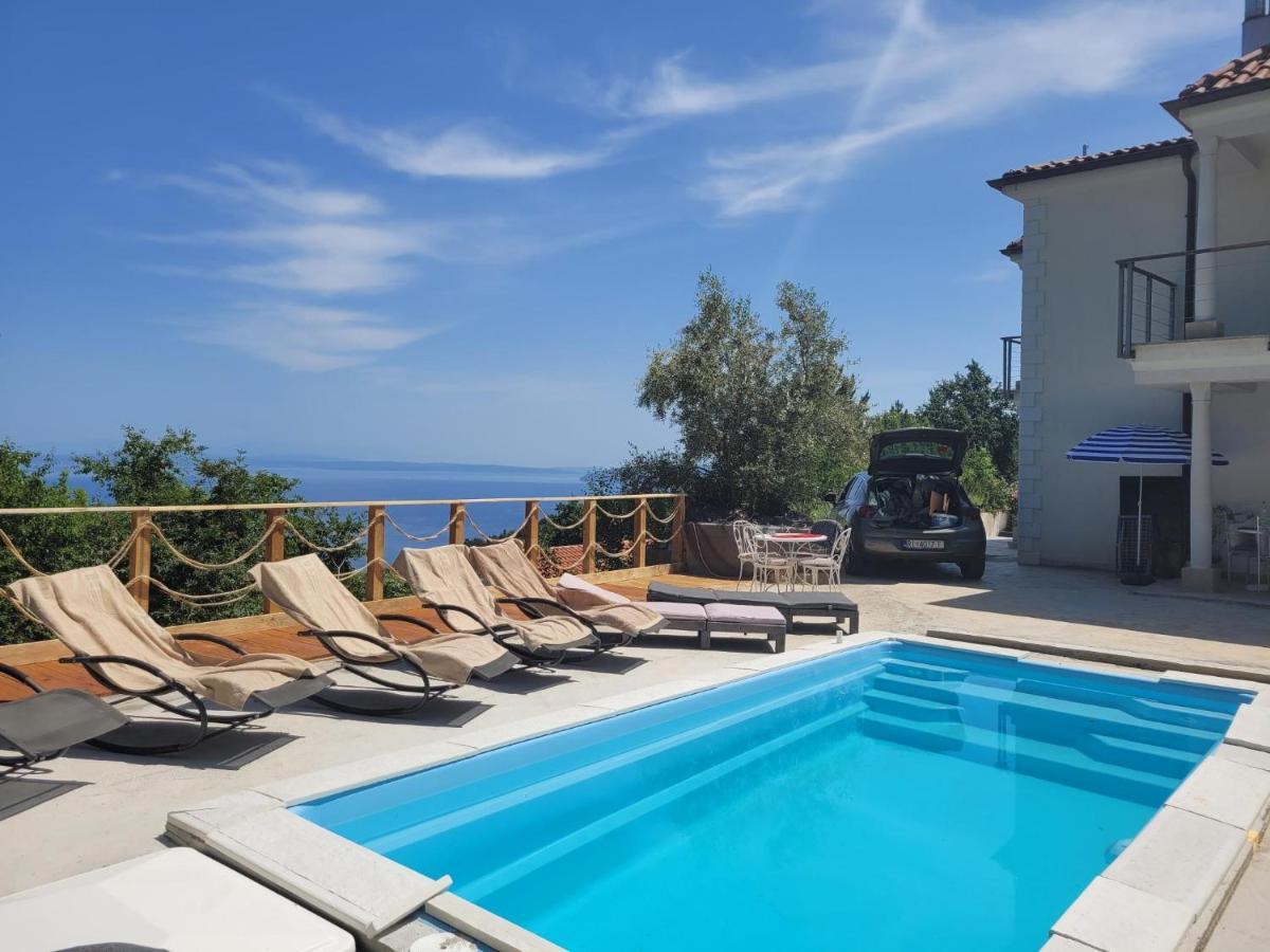 Ferienwohnung Mit Pool Kroatien Mit Meerblick Und Pool Lovran Exteriér fotografie
